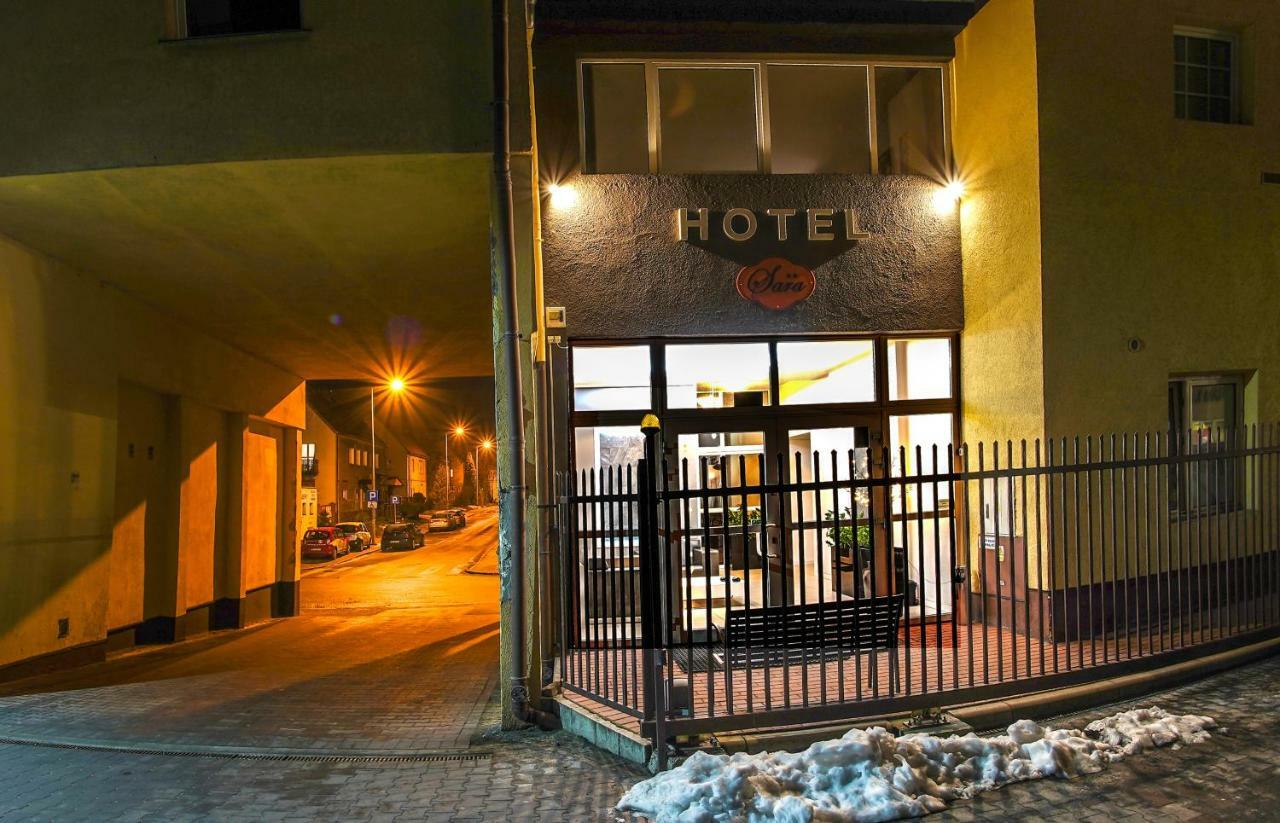 Hotel Sara Kolo  Екстер'єр фото